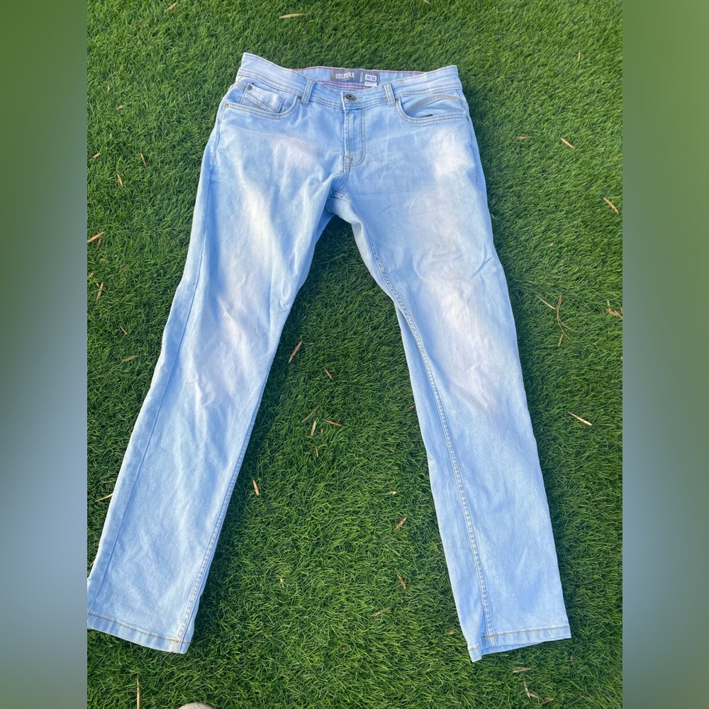 Only worn one and they are in good condition W30 L30 skinny jeans